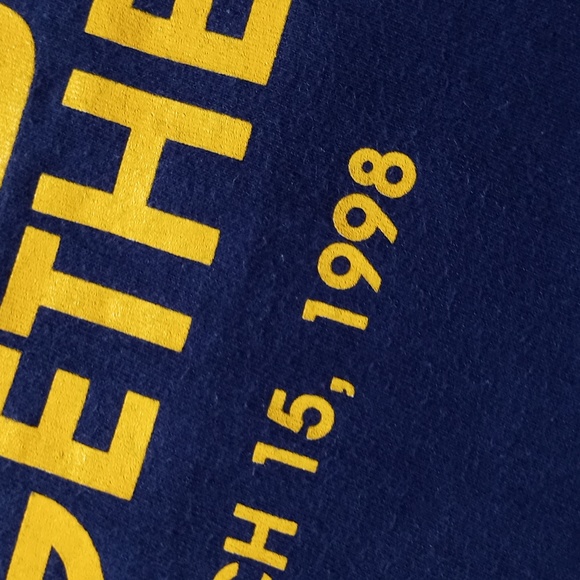 Vintage 1998 Hard Rock Cafe Orlando All Is One T-Shirt Unisex - Picture 6 of 6